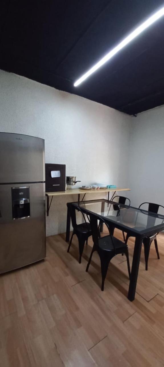 Versalles Rooms Città del Messico Esterno foto